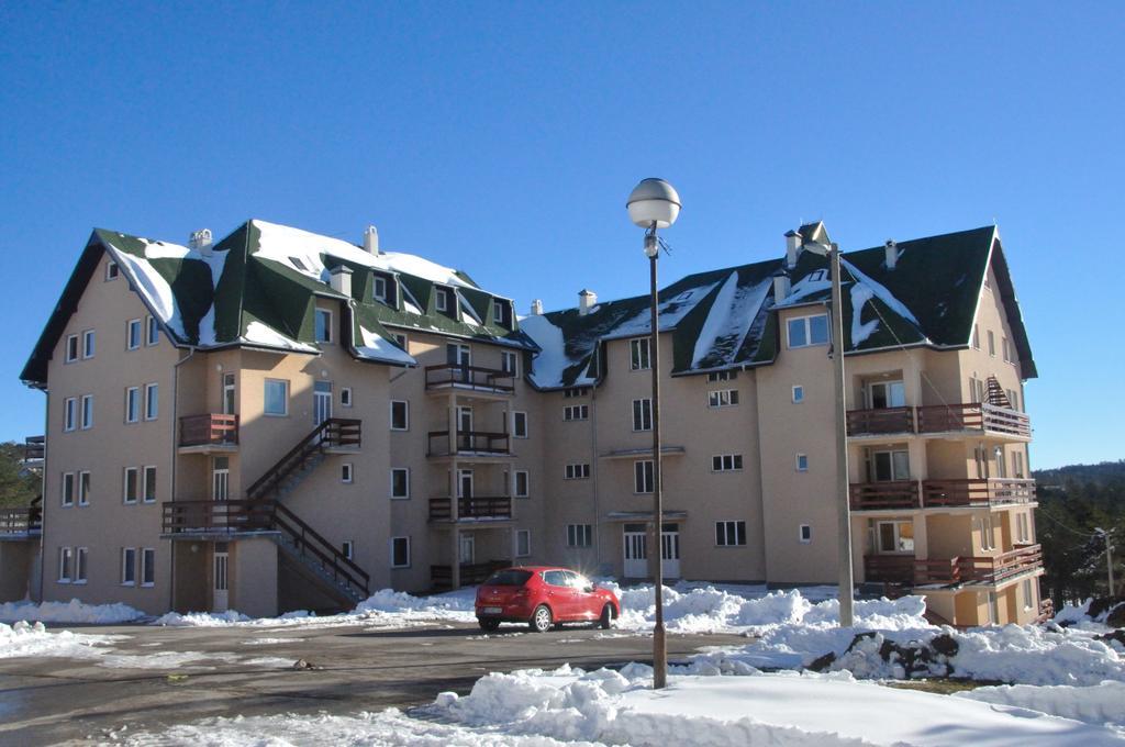 Apartments Varga Divcibare Bagian luar foto